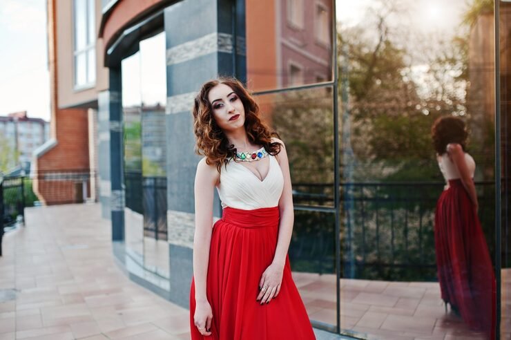 Red Skirt Set: Stylish Outfit Ideas for Every Occasion